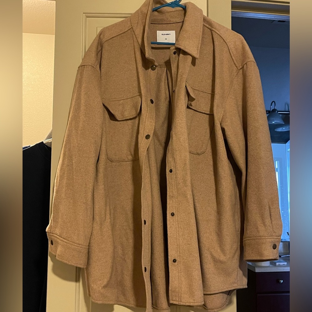 NWOT Tan/brown Shacket s XXL.